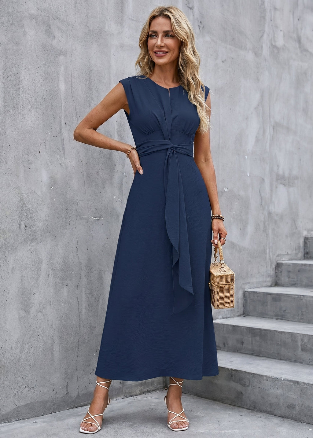 Lora Vestido Nudo